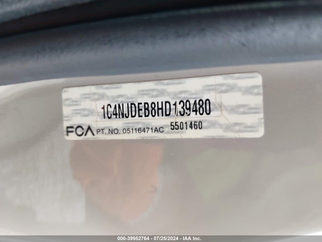 1C4NJDEB8HD139480 Jeep Compass High Altitude 4x4