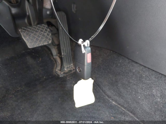 1VWGT7A37HC046763 Volkswagen Passat 1.8t Se