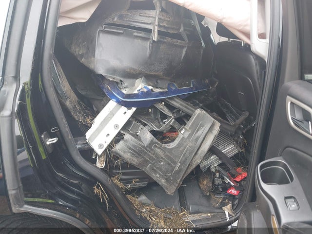 1GKS2CKJXGR325243 GMC YUKON DENALI