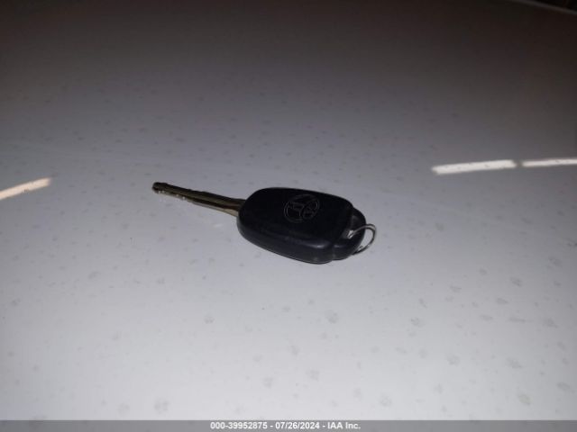 2T1BURHE5GC544866 Toyota COROLLA LE