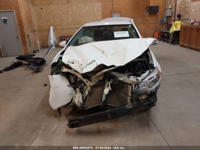 2T1BURHE5GC544866 Toyota COROLLA LE