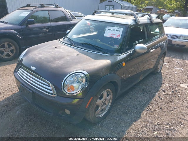2008 MINI COOPER CLUBMAN WMWML33588TJ47191 Photo 1
