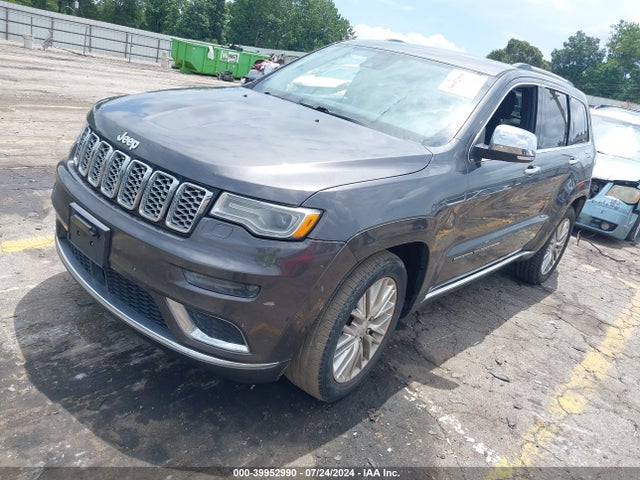 1C4RJEJG2HC605600 Jeep Grand Cherokee Summit 4x2