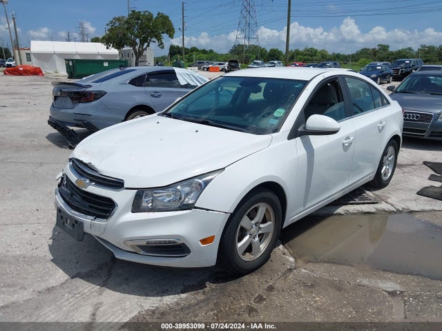 Продажа на аукционе авто 2015 Chevrolet Cruze 1lt Auto, vin: 1G1PC5SBXF7266250, номер лота: 39953099