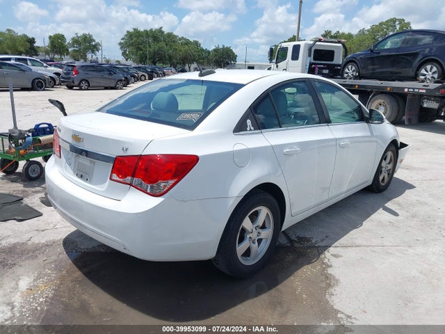 Продажа на аукционе авто 2015 Chevrolet Cruze 1lt Auto, vin: 1G1PC5SBXF7266250, номер лота: 39953099