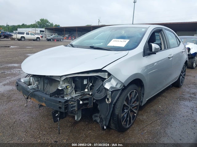 Toyota COROLLA SE 2017 2T1BURHE9HC831452 Image 2