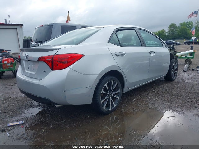 Toyota COROLLA SE 2017 2T1BURHE9HC831452 Image 4
