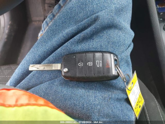 3KPA25AD6NE468696 KIA Rio 5-door S