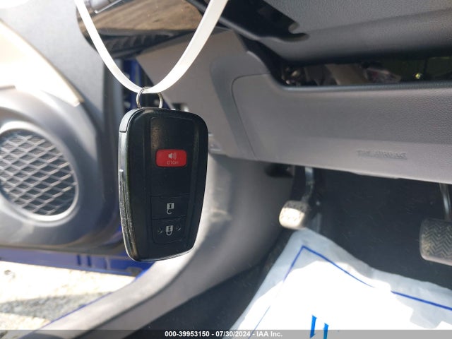 Toyota Prius Two Eco 2016 JTDKARFU5G3503083 Image 11