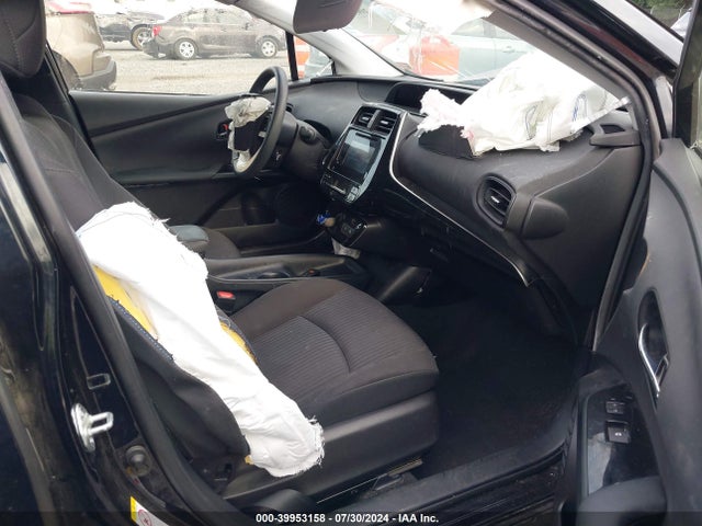 Toyota Prius Two 2017 JTDKBRFU0H3540735 Image 5
