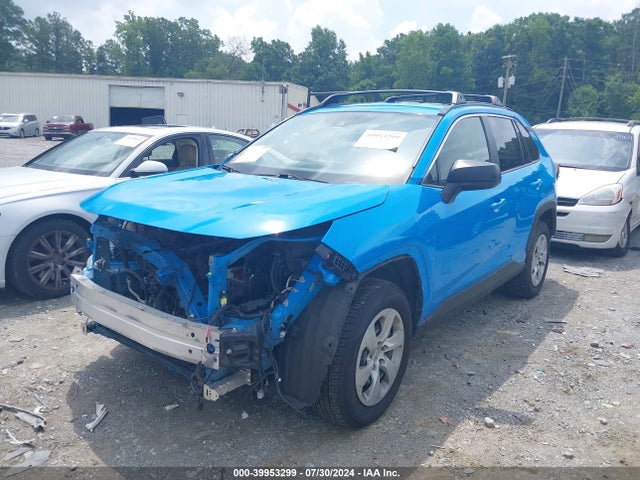 Toyota RAV4 LE 2019 JTMH1RFV4KD005785 Image 2