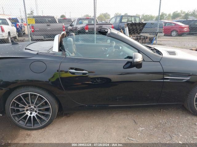 WDDPK3JA2KF164678 Mercedes-Benz Slc 300
