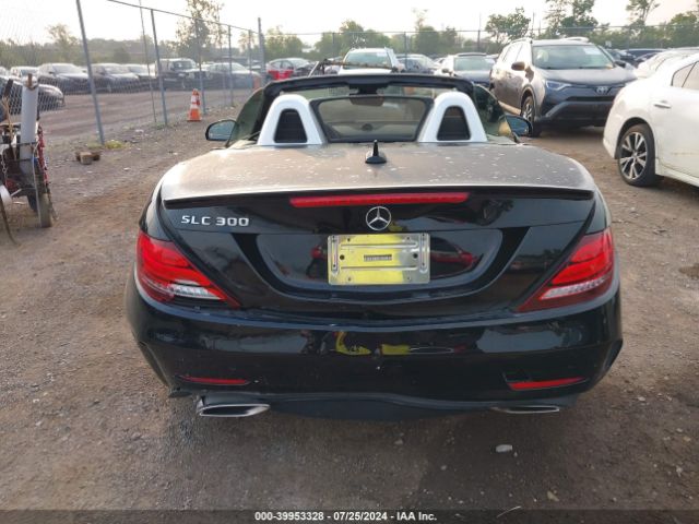 WDDPK3JA2KF164678 Mercedes-Benz Slc 300