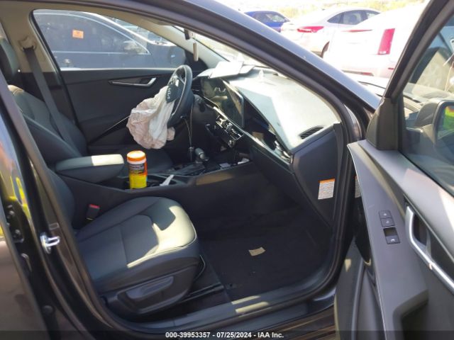 KNDCR3LE1R5169827 KIA NIRO EX