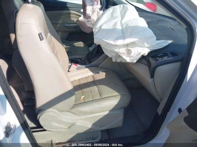 1FMCU0GXXFUC40139 Ford ESCAPE SE