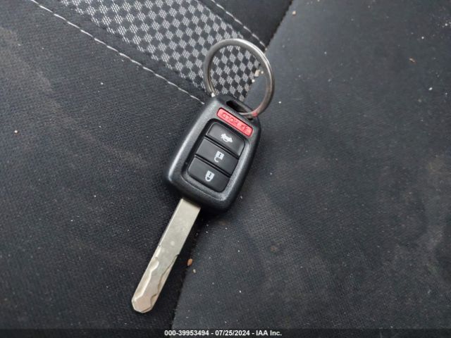 2HGFC2F6XKH551030 Honda Civic Lx