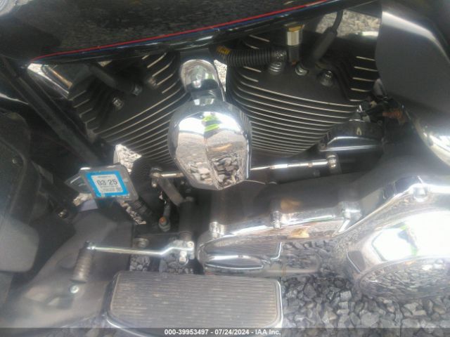 2007 HARLEY-DAVIDSON FLHTCUI 1HD1FC4177Y687477 Photo 8