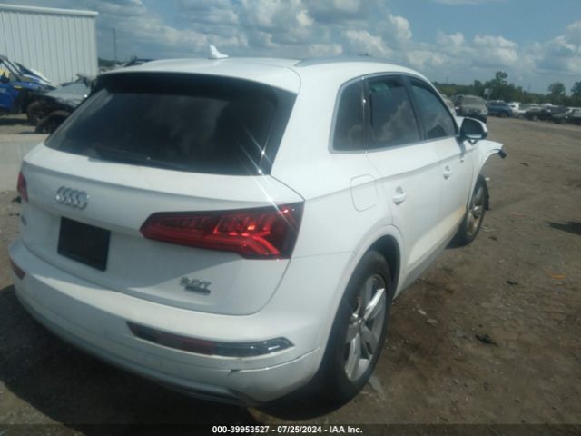 WA1BNAFY5J2212485 Audi Q5 2.0t Premium/2.0t Tech Premium
