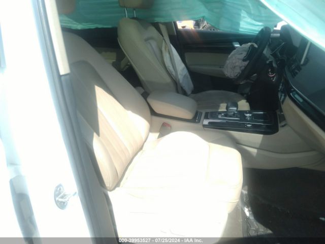 WA1BNAFY5J2212485 Audi Q5 2.0t Premium/2.0t Tech Premium