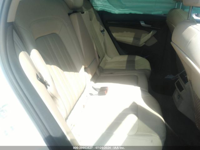 WA1BNAFY5J2212485 Audi Q5 2.0t Premium/2.0t Tech Premium