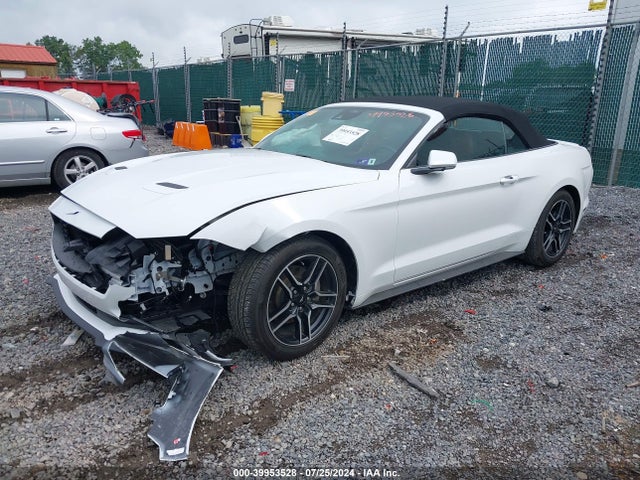 Ford Mustang Ecoboost Premium 2022 1FATP8UH6N5138679 Image 2