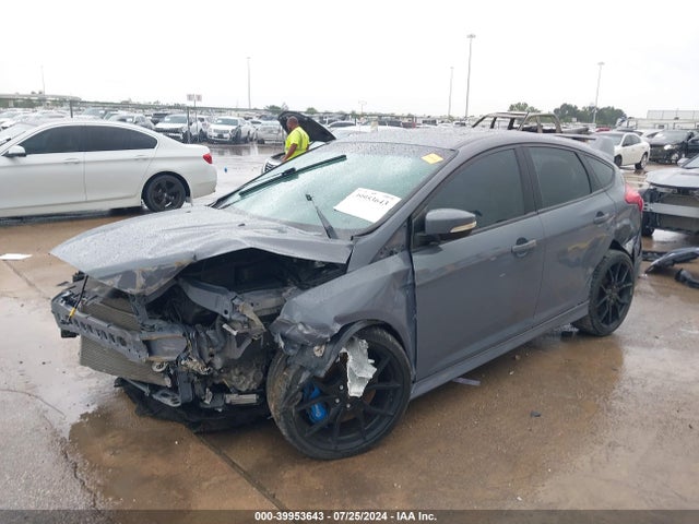 Ford FOCUS RS 2017 WF0DP3TH6H4126039 Image 2