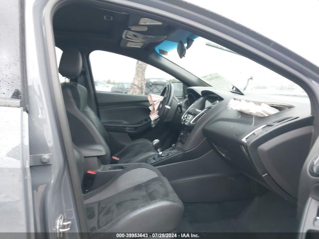 Ford FOCUS RS 2017 WF0DP3TH6H4126039 Image 5