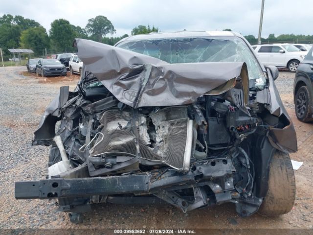 5TDYK3DC5GS693268 Toyota Sienna Xle 8 Passenger