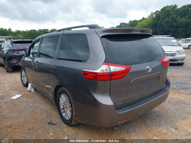 5TDYK3DC5GS693268 Toyota Sienna Xle 8 Passenger