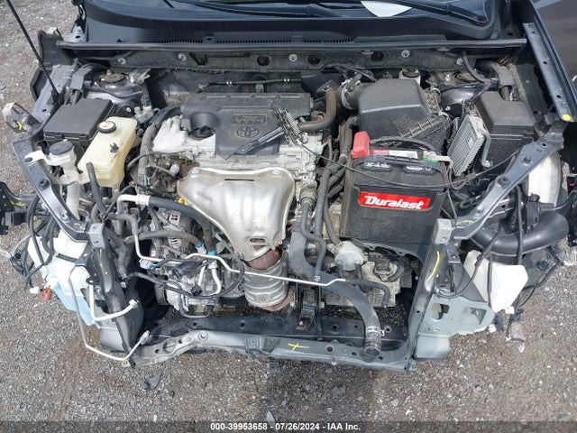 Toyota RAV4 LE 2018 JTMBFREV9JJ220524 Image 10