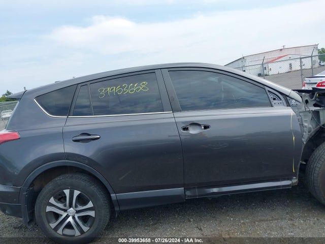 Toyota RAV4 LE 2018 JTMBFREV9JJ220524 Image 13