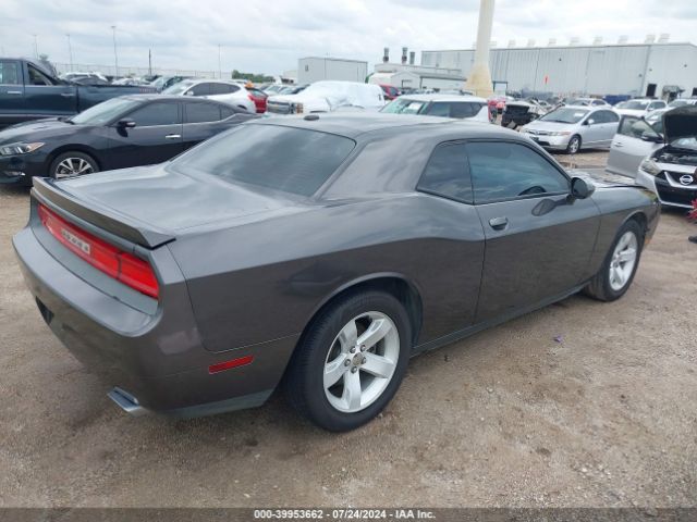 2C3CDYBT4EH274624 Dodge Challenger R/t
