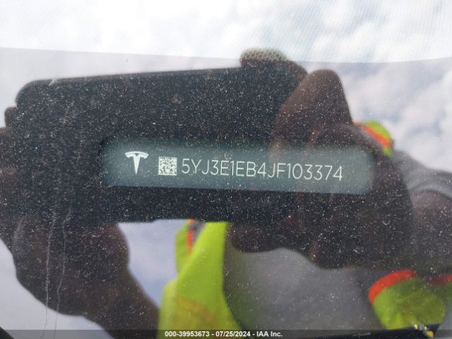 5YJ3E1EB4JF103374 Tesla Model 3 Long Range/performance
