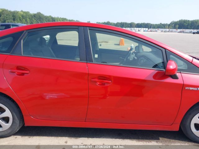 JTDKN3DU7F1996005 Toyota Prius Two