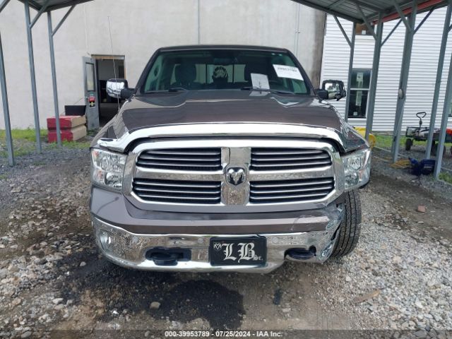 1C6RR7GG7JS137331 RAM 1500 Big Horn Quad Cab 4x4 6'4 Box