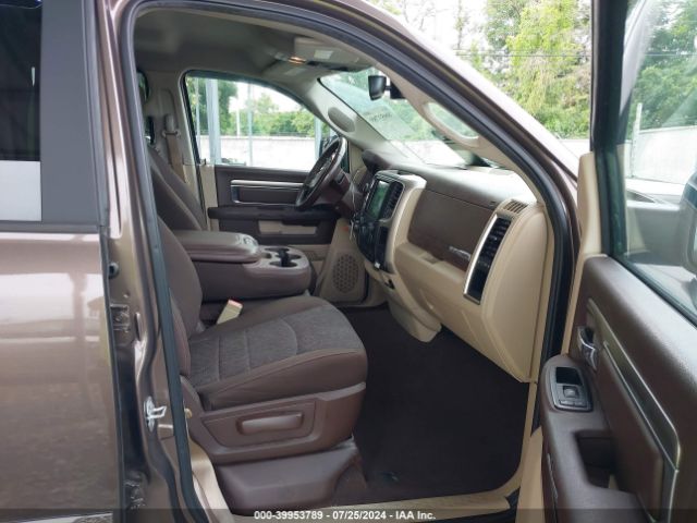 1C6RR7GG7JS137331 RAM 1500 Big Horn Quad Cab 4x4 6'4 Box