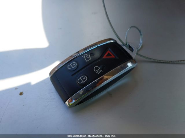 2010 JAGUAR XK SAJWA4GB4ALB36075 Photo 10