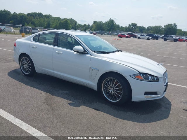 2013 JAGUAR XF SAJWJ0EF5D8S89275 Photo 0