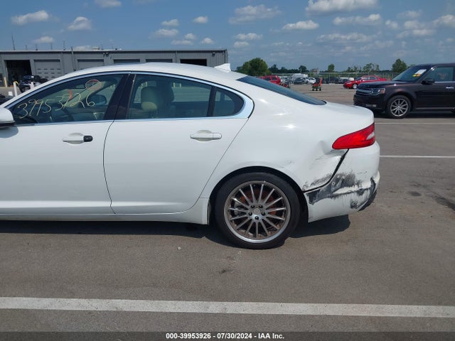 2013 JAGUAR XF SAJWJ0EF5D8S89275 Photo 5