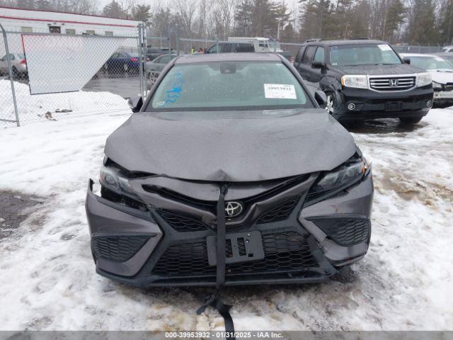 4T1G11BK3PU084443 Toyota Camry Se Awd