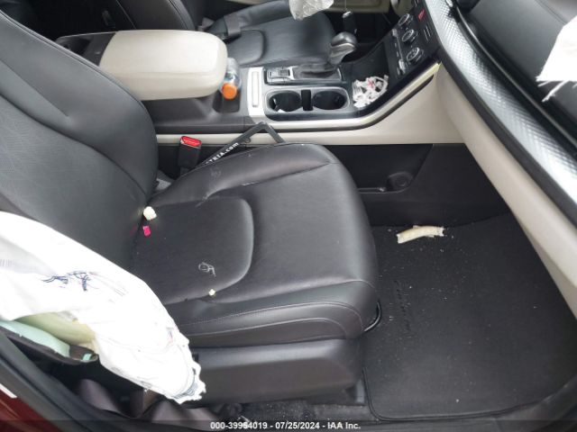 KNDNB4H31N6104698 KIA Carnival Mpv Lx Seat Package