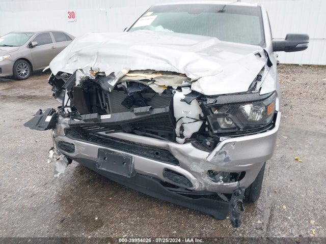 1C6RREFT3PN693999 RAM 1500 Lone Star  4x2 5'7 Box