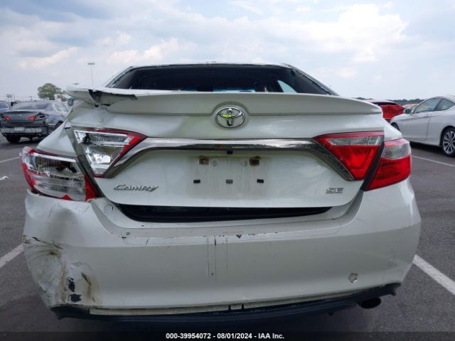 4T1BF1FK0HU338987 Toyota CAMRY SE