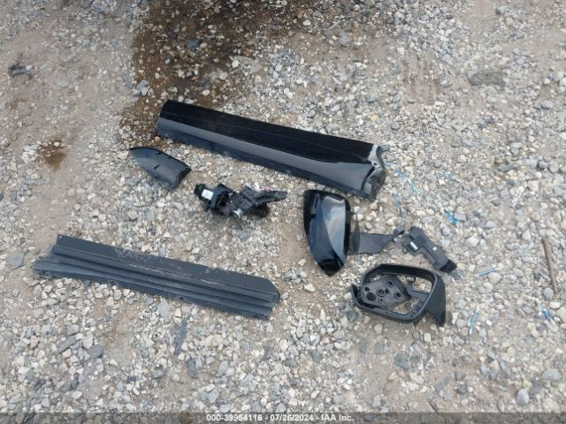 5TDHZRBHXNS218922 Toyota Highlander Xle