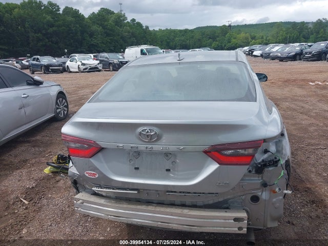 Toyota CAMRY LE 2022 4T1C11AKXNU052134 Image 16