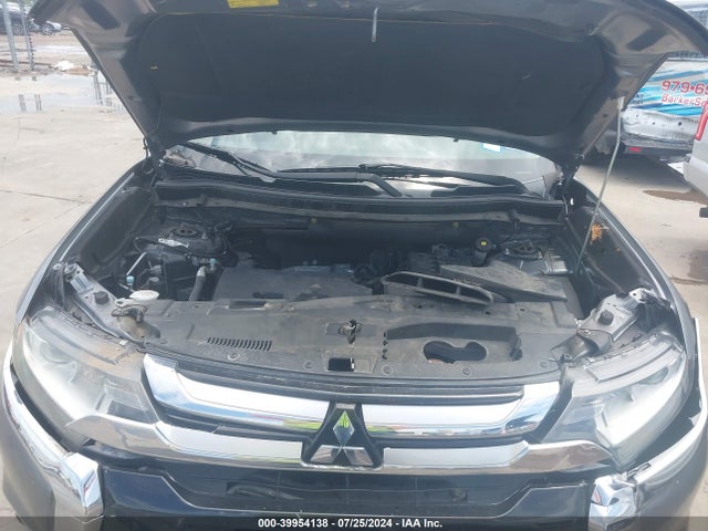 2017 MITSUBISHI OUTLANDER JA4AD3A37HZ035350 Photo 9