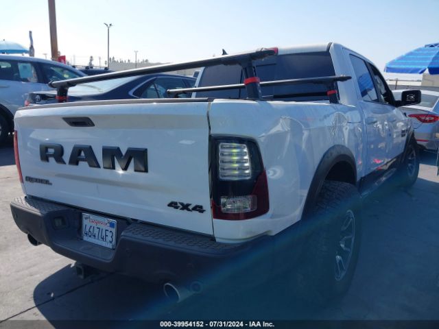 1C6RR7YT7JS235965 RAM 1500 Rebel  4x4 5'7 Box
