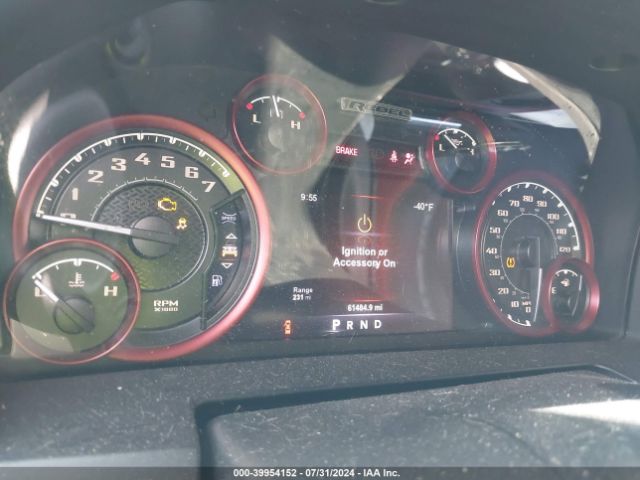 1C6RR7YT7JS235965 RAM 1500 Rebel  4x4 5'7 Box