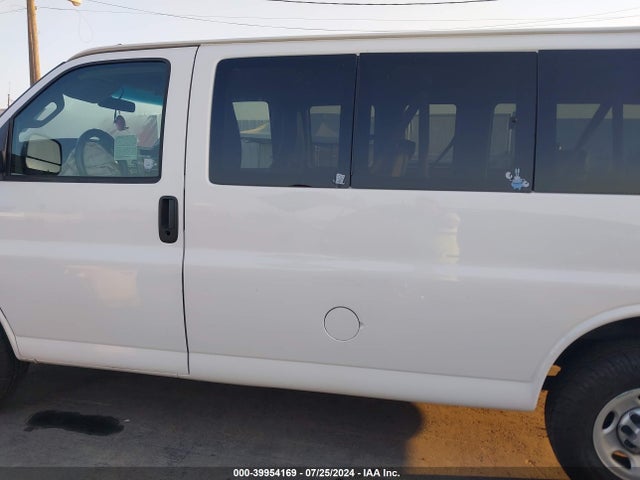 Chevrolet Express 2500 Ls 2018 1GAWGEFG6J1194576 Image 13