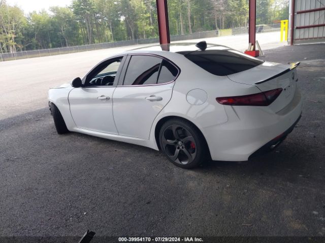 ZARFAEBN1H7544027 Alfa Romeo Giulia Rwd